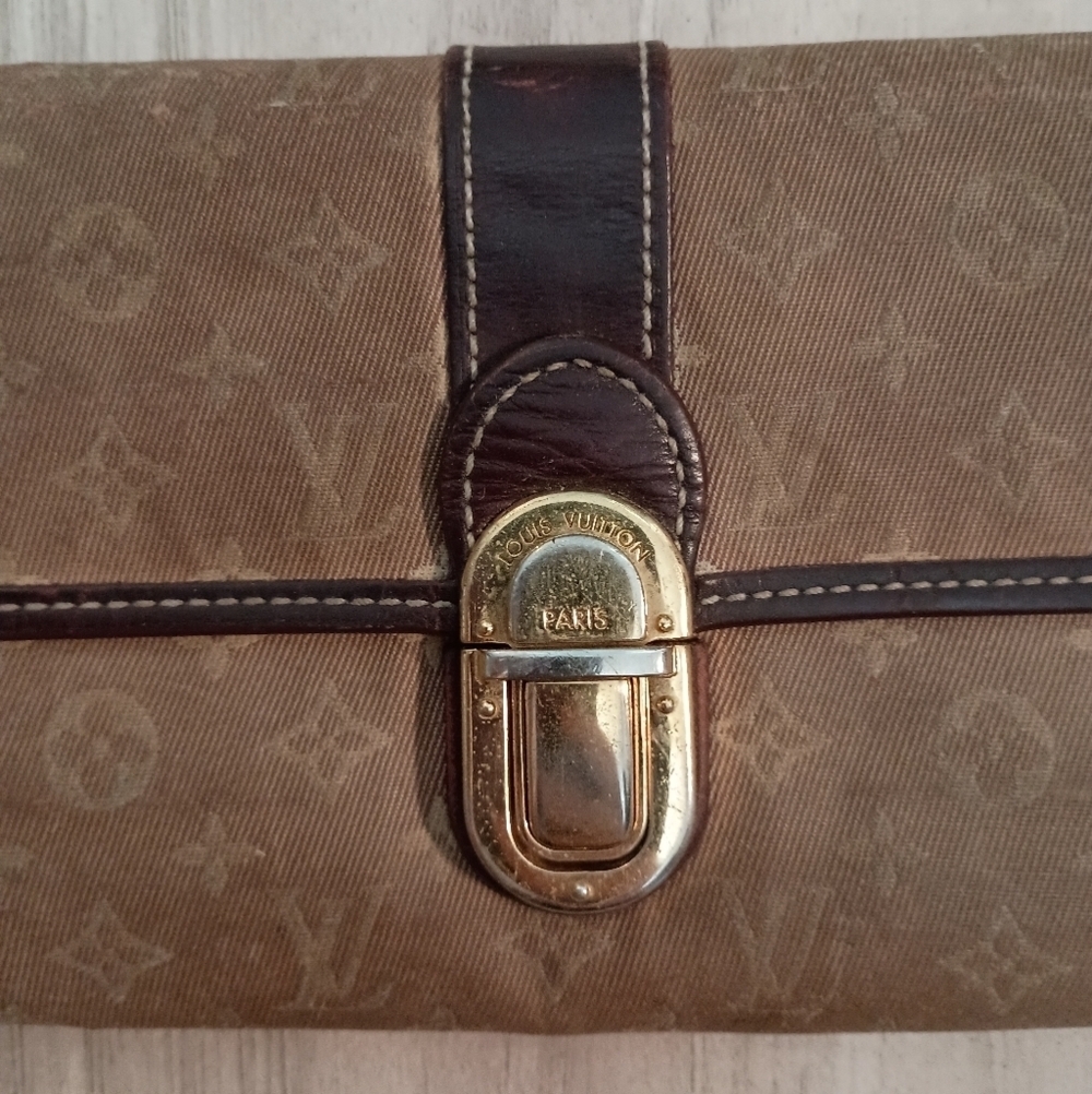 Louis Vuitton Monogram Mini Porte Feuille Sarah Long Bifold Wallet - Picture 3 of 15